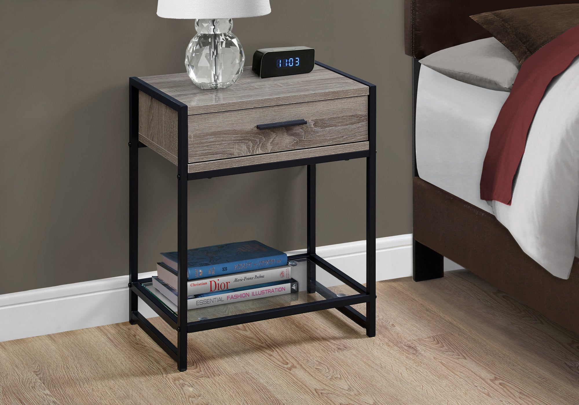 TABLE D'APPOINT - 22"H / TAUPE FONCE / NOIR / VERRE TREMPE 