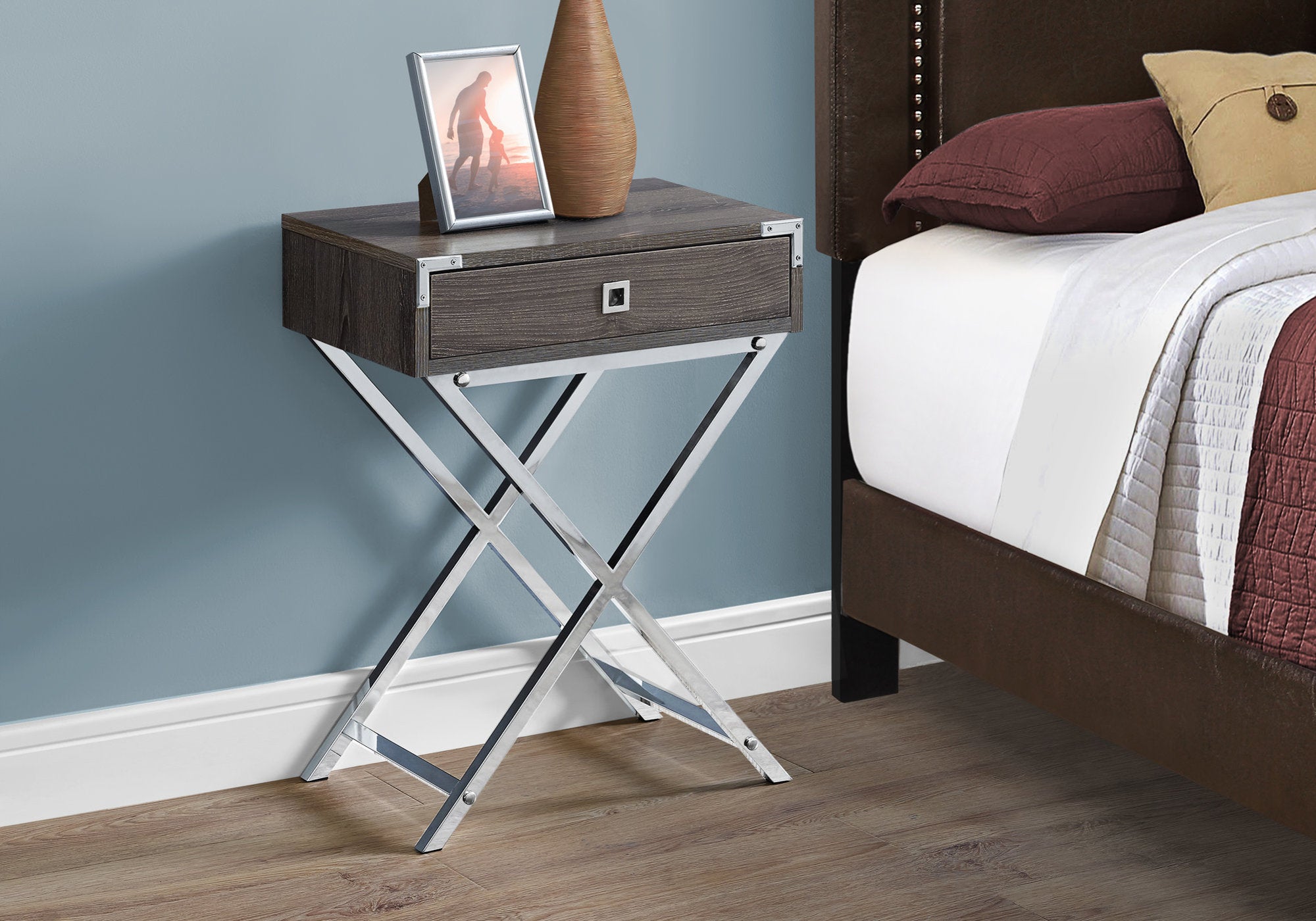 TABLE D'APPOINT - 24"H / FONCE TAUPE / METAL CHROME 