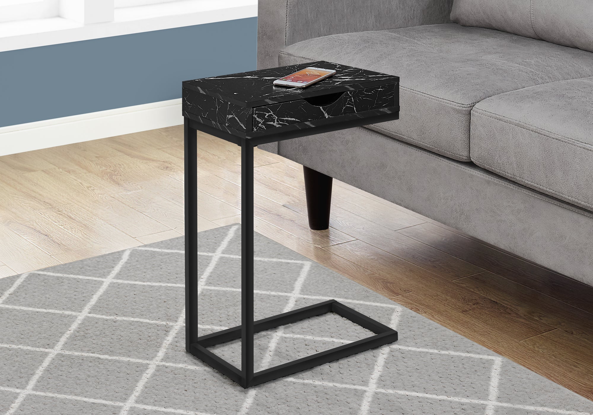 TABLE D'APPOINT - MARBRE NOIR / MÉTAL NOIR AVEC UN TIROIR 