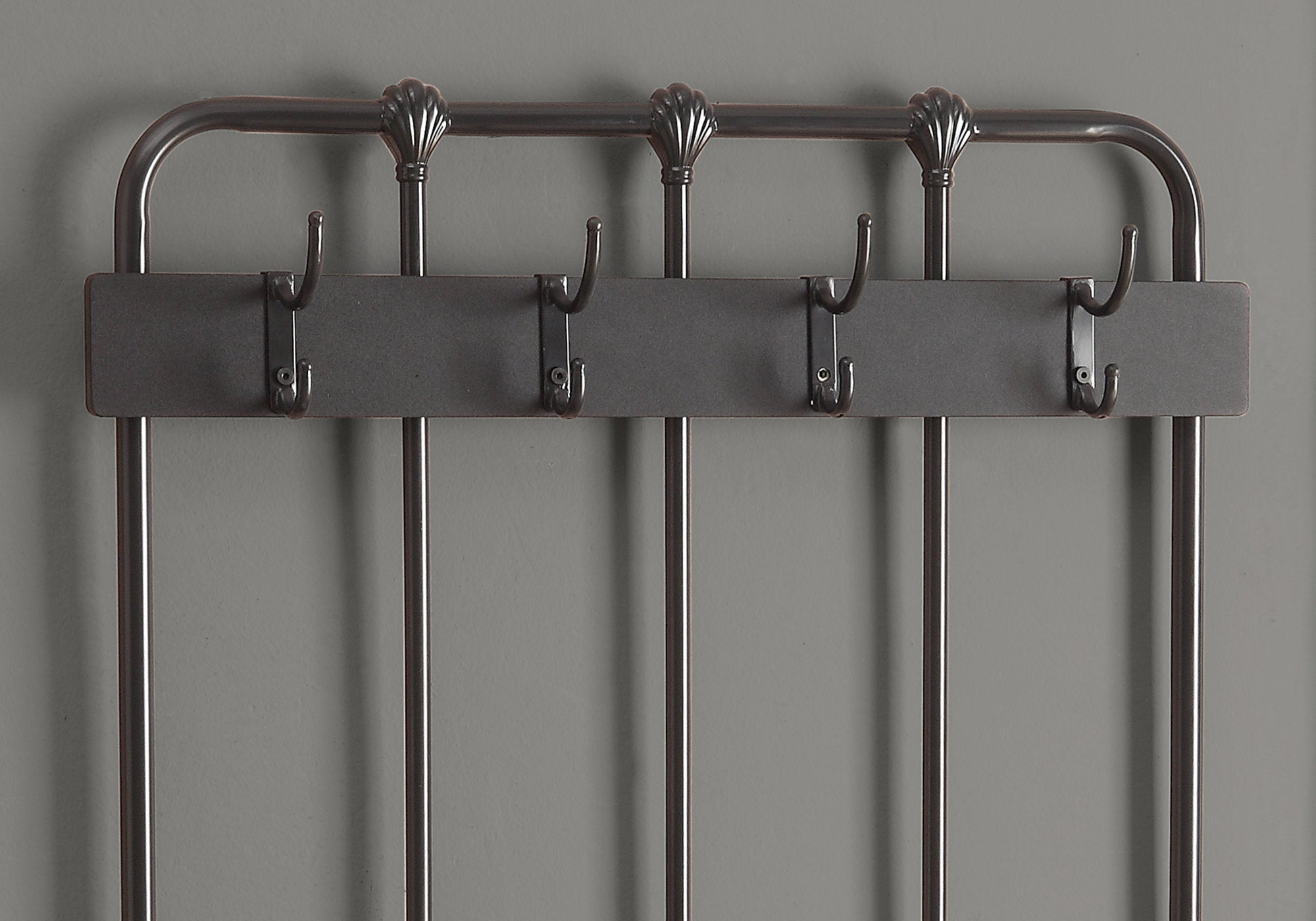 BANC - 60"H / ENTRÉE D'ENTRÉE EN MÉTAL GRIS ANTHRACITE