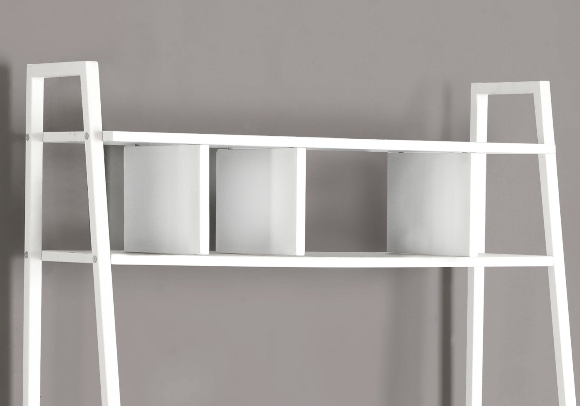 BUREAU D'ORDINATEUR - 32"L / DESSUS BLANC / METAL BLANC