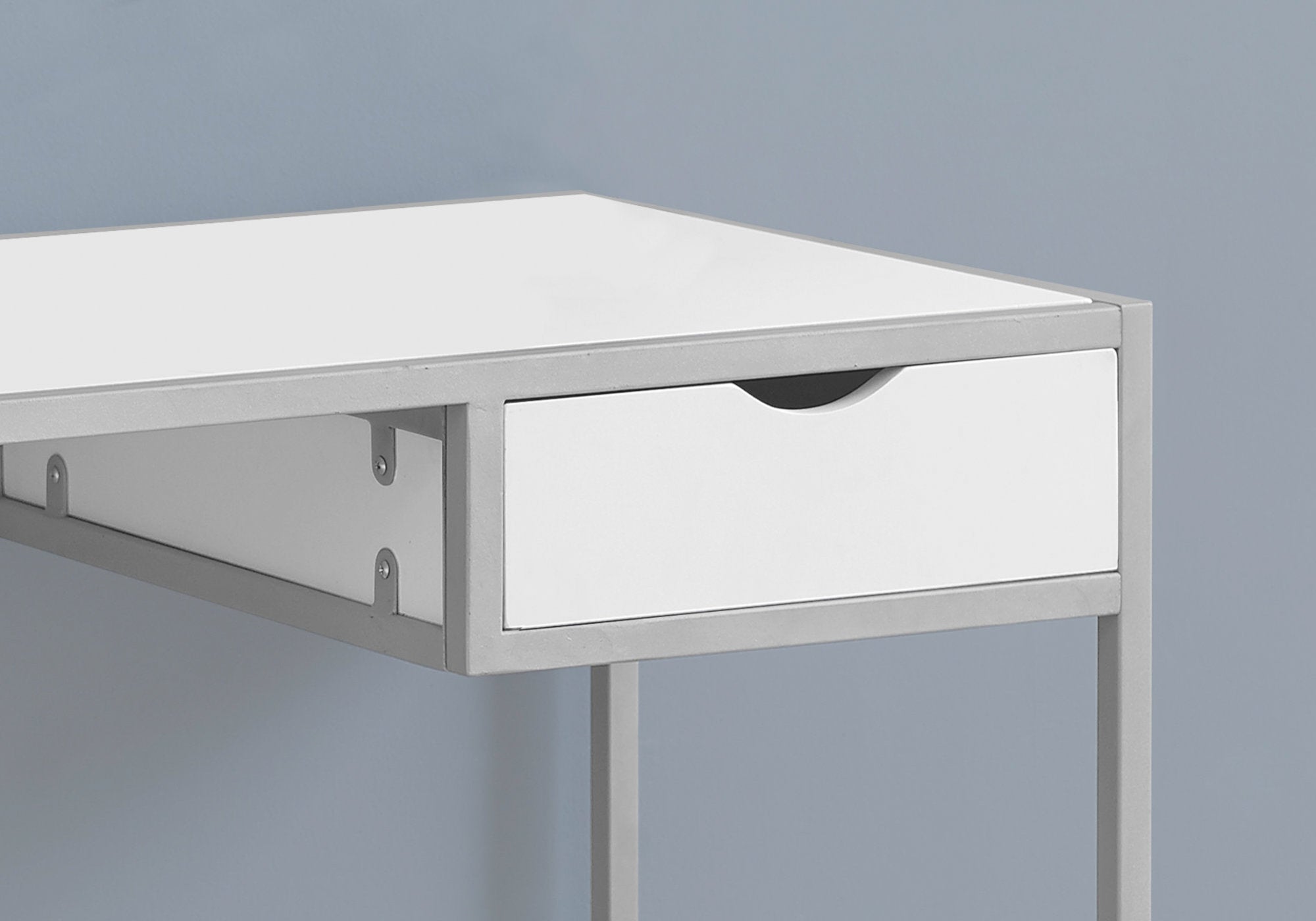BUREAU D'ORDINATEUR - 42"L / BLANC / METAL ARGENT
