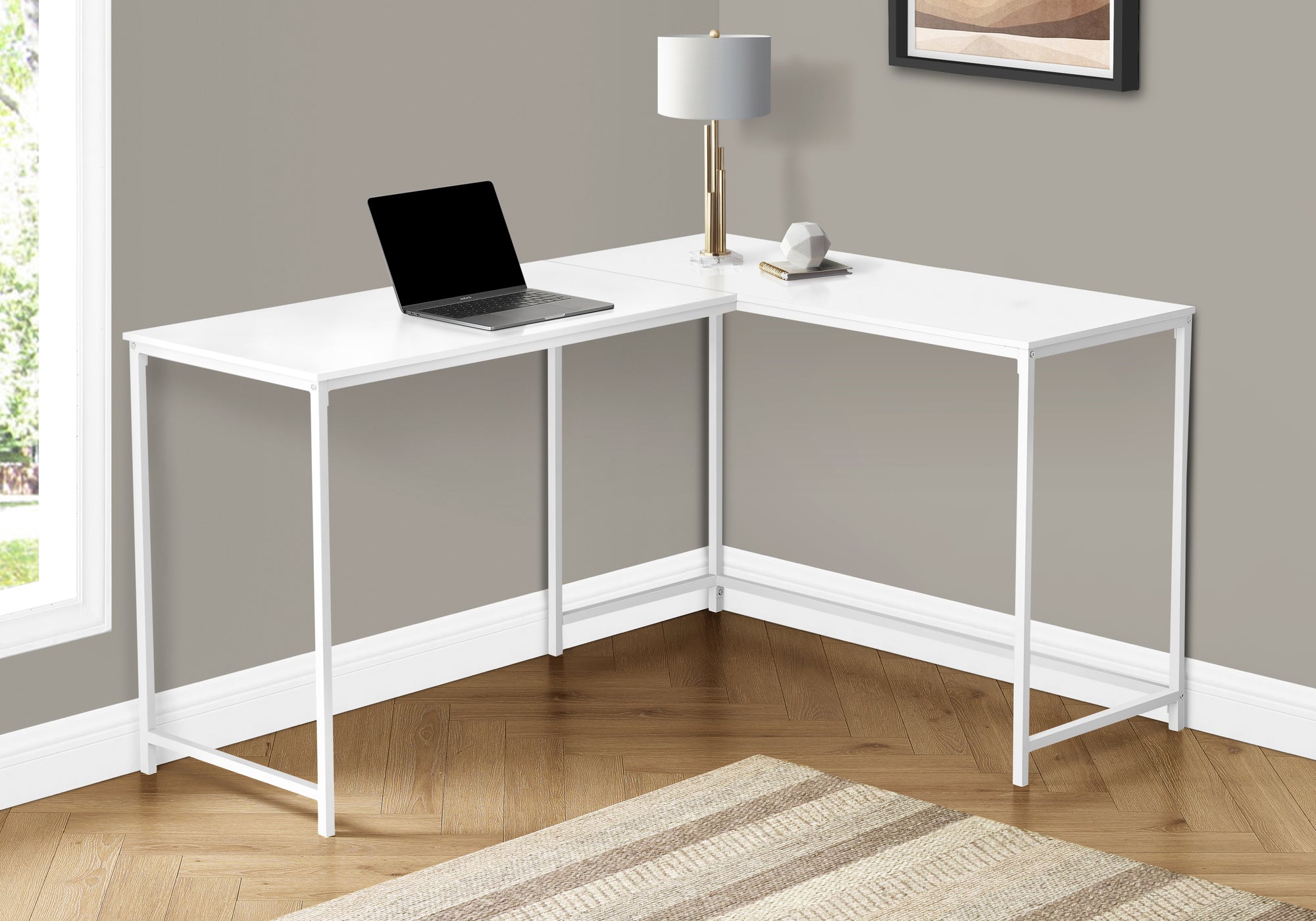BUREAU D'ORDINATEUR - 58"L / DESSUS BLANC / COIN METAL BLANC