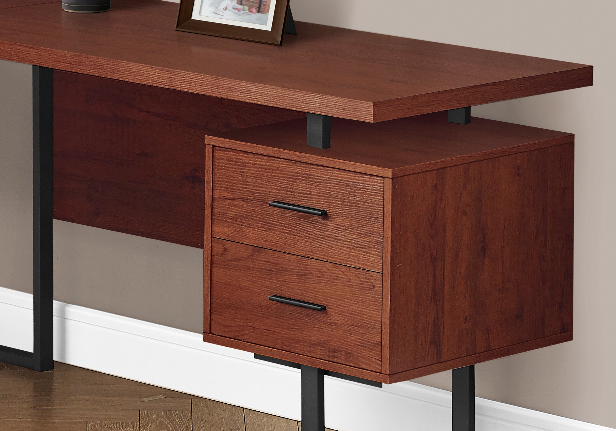 BUREAU D'ORDINATEUR - 70"L / CERISE / METAL NOIR / FACE G/D 
