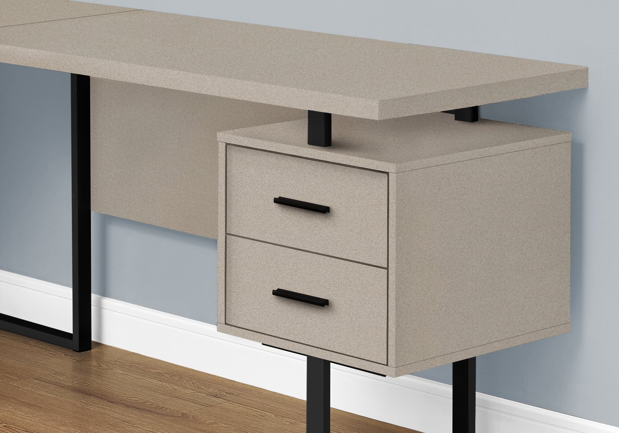 BUREAU D'ORDINATEUR - 70"L / TAUPE MODERNE / METAL NOIR / G/D 