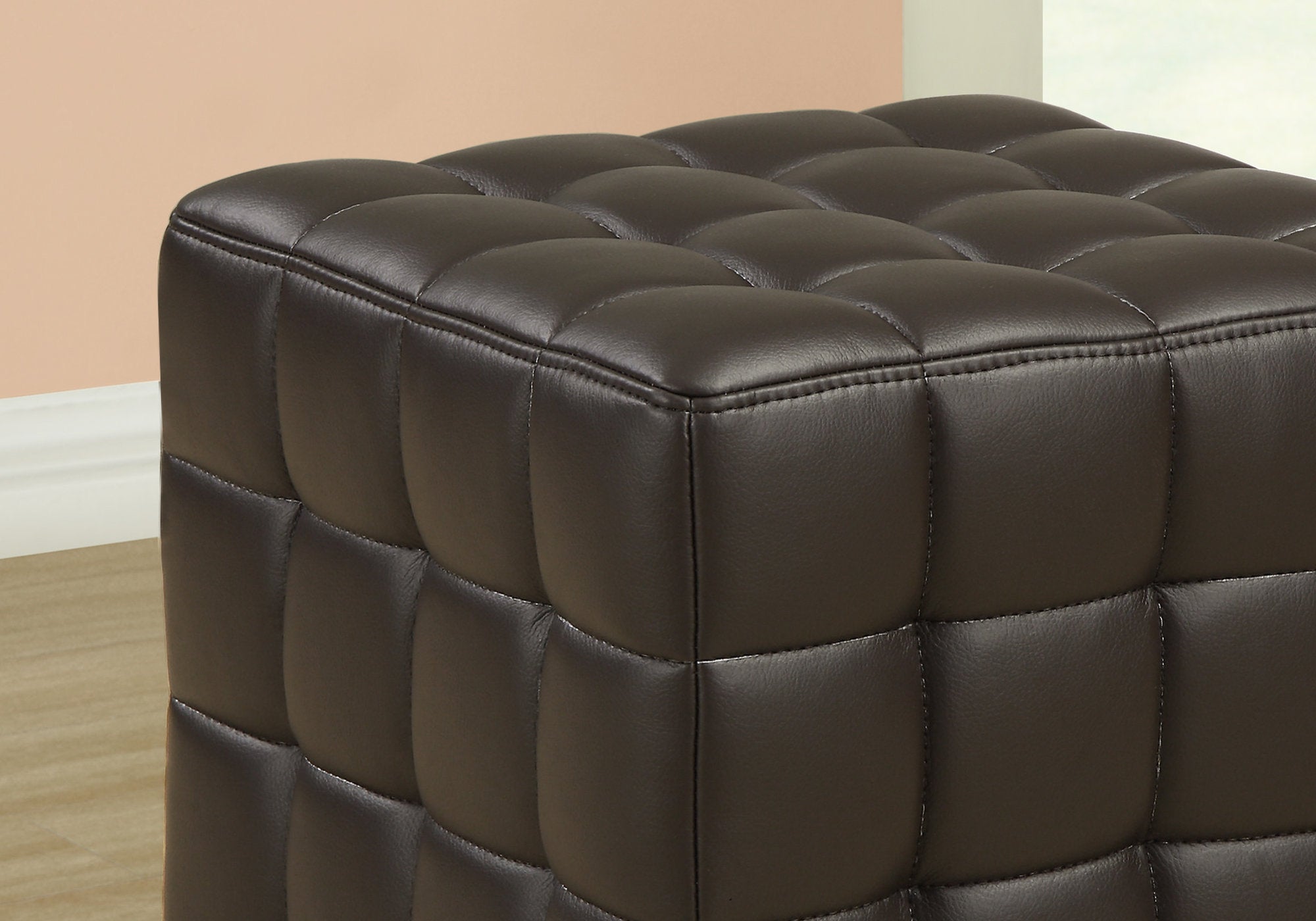 POUF - TISSU SIMILI-CUIR MARRON FONCÉ