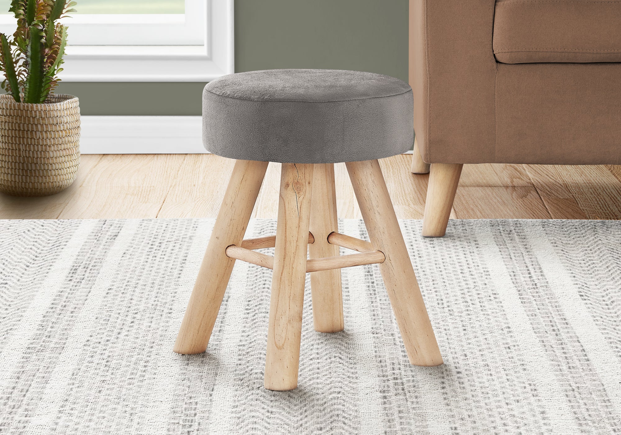 POUF - VELOURS GRIS / PIEDS BOIS NATUREL 