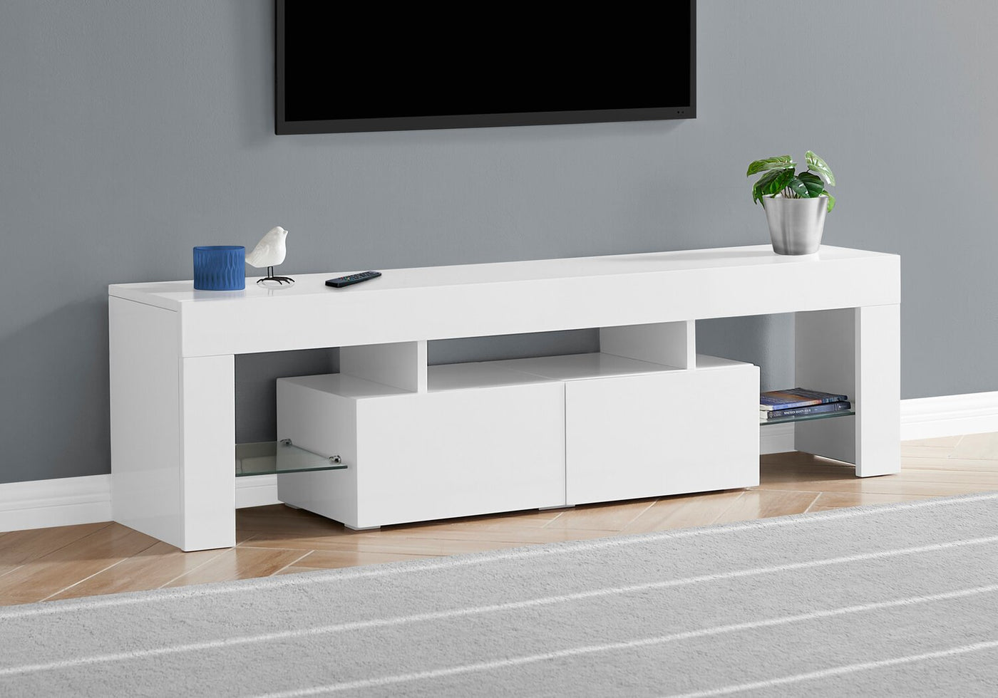 MEUBLE TV - 63"L / BLANC LUSTRE AVEC VERRE TREMPE